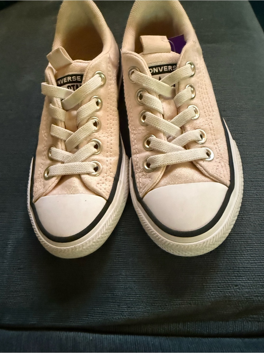 Converse Kids Low Top Sneakers in Light Pink and White